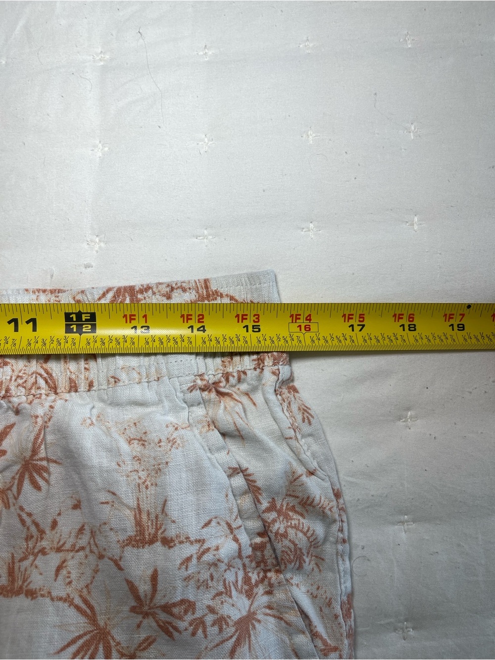 C&C California Women's Cropped Wide Leg Flowy
Pants Size Medium | Elastic Waist - Picture 6 of 9